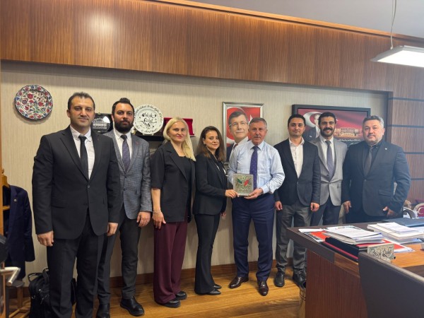 Yeni Yol Partisi Grup Başkanvekili Sayın Selçuk ÖZDAĞ'ı ziyaret ettik.