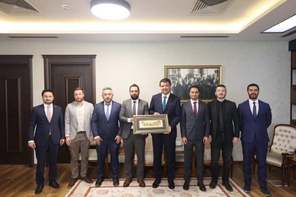 Saadet Partisi Genel Başkanı Sayın Mahmut ARIKAN'ı ziyaret ettik.
